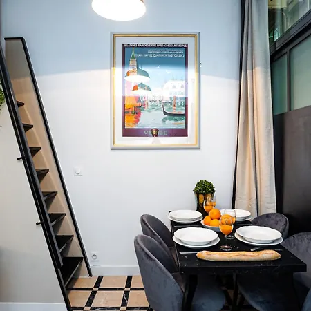 Triplex 50 M2 - Montorgueil & Marais Parigi