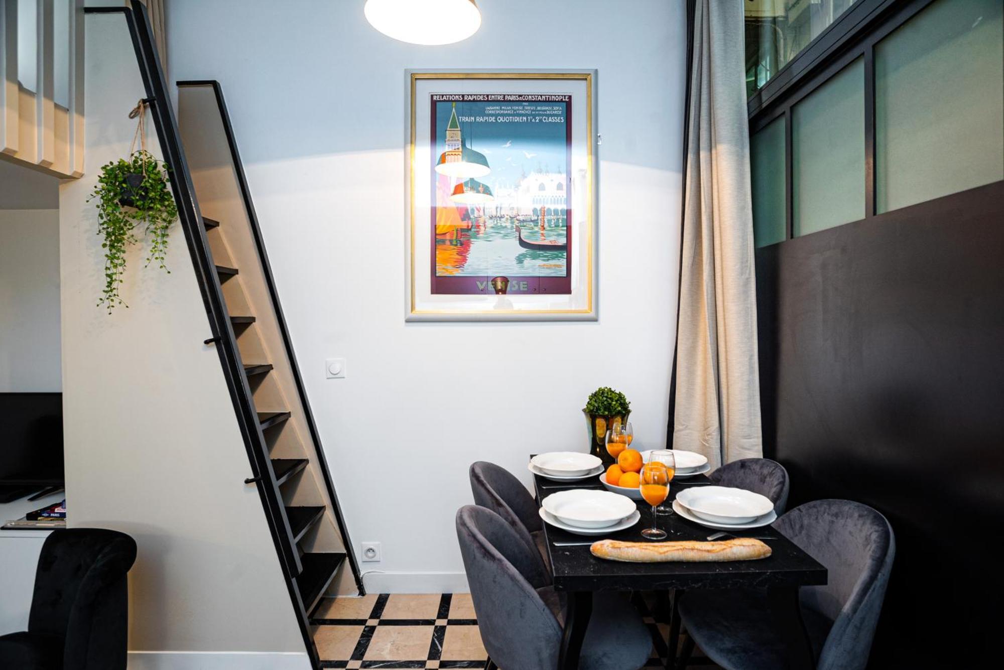 Triplex 50 M2 - Montorgueil & Marais Parigi